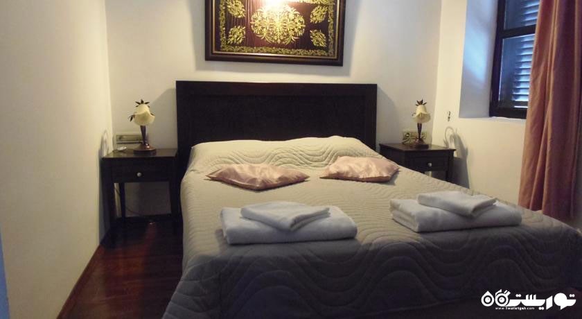 تخت بزرگ اتاق استاندارد دبل